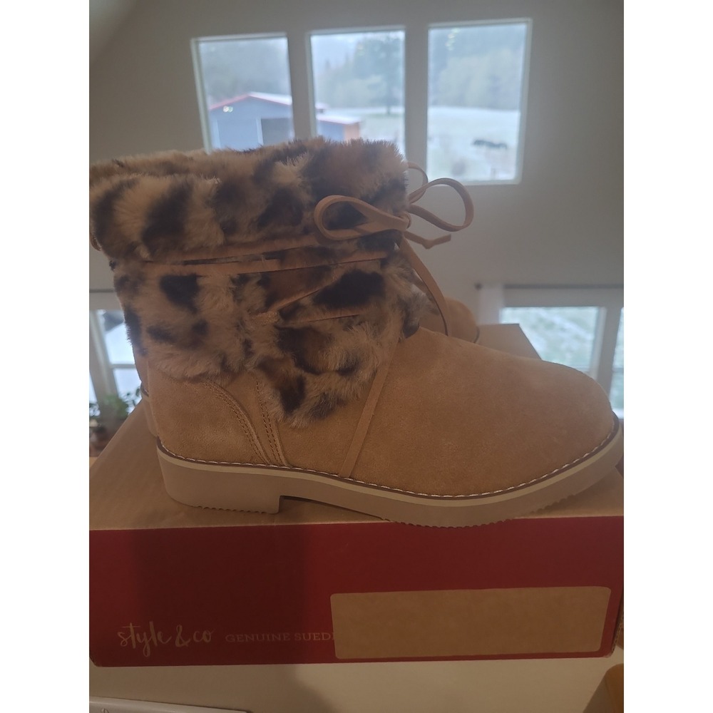 NWT Style & Co. Women‎ SZ 7 Zijune leather leopard lace winter ankle boot casual